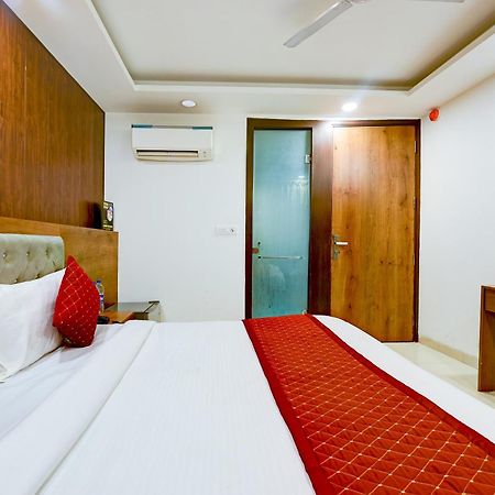 Glory Inn Near Delhi International Airport Nuova Delhi Esterno foto