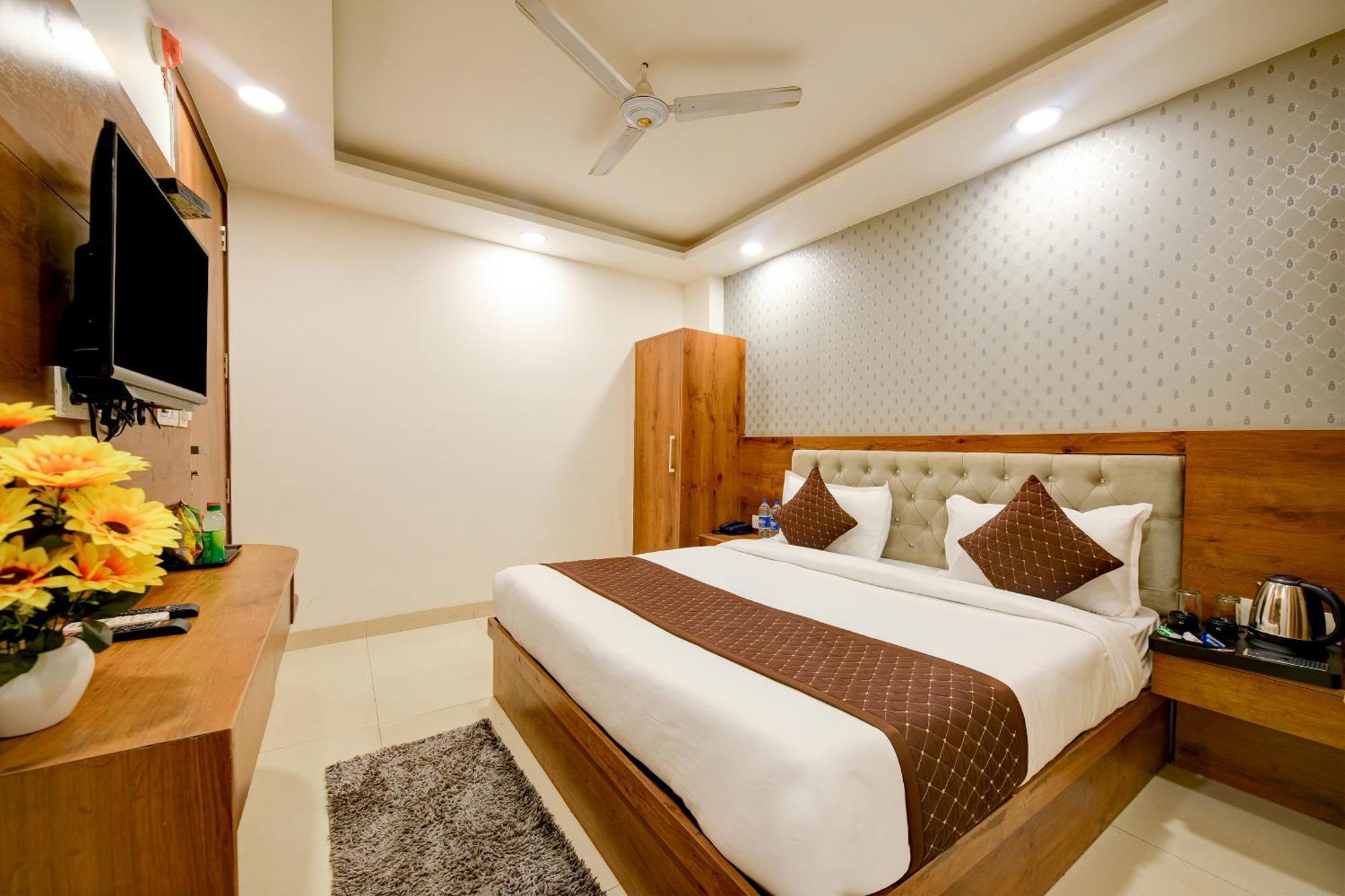 Glory Inn Near Delhi International Airport Nuova Delhi Esterno foto